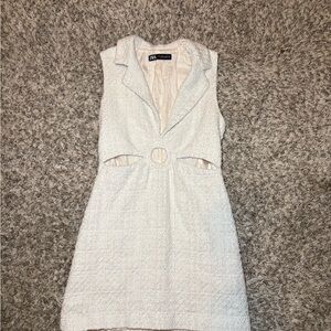 Zara Cream Tweed Sleeveless Mini Dress with Ring Detail